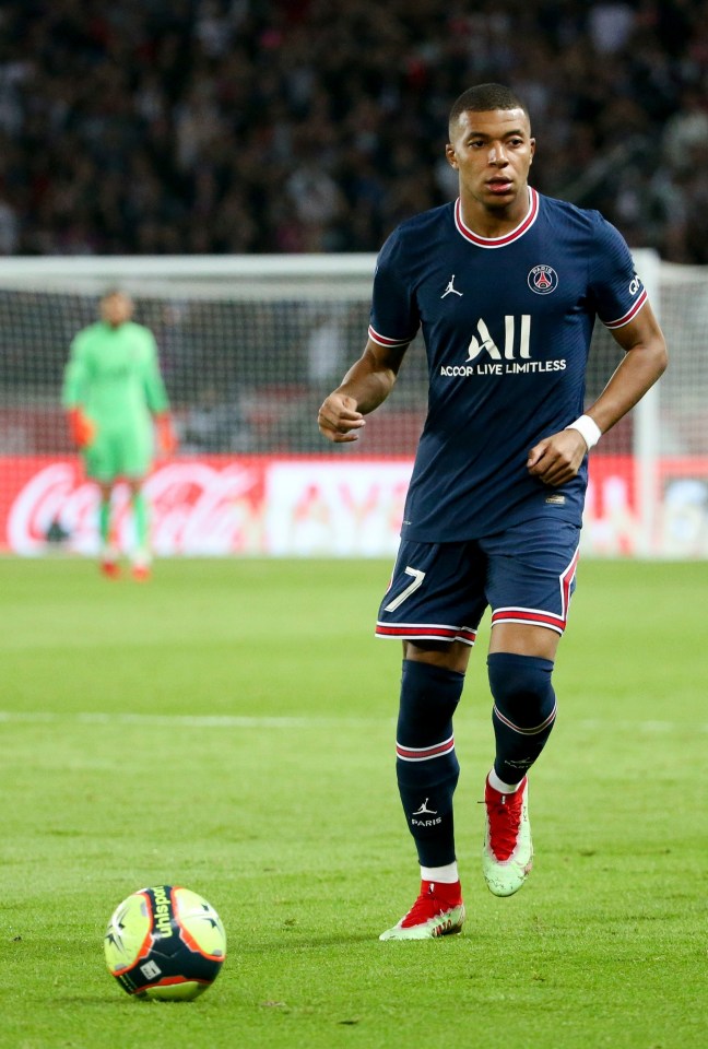 PSG's Mbappe is the youngest player in the top 7 and takes home a tidy £32m at the age of just 22