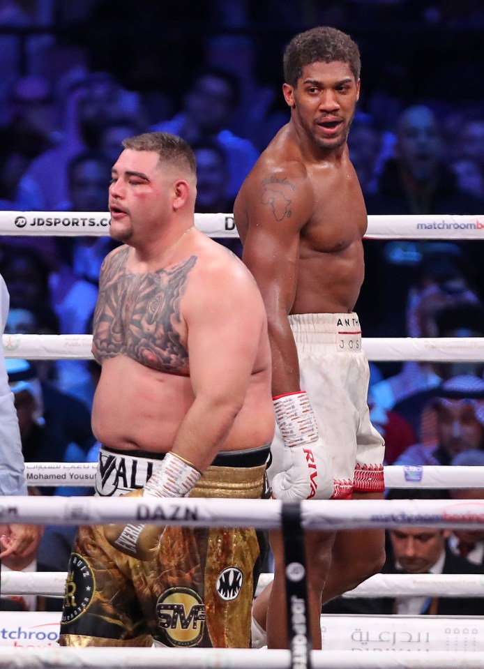 Fans were also impressed with the heavyweight's body transformation in his latest picture