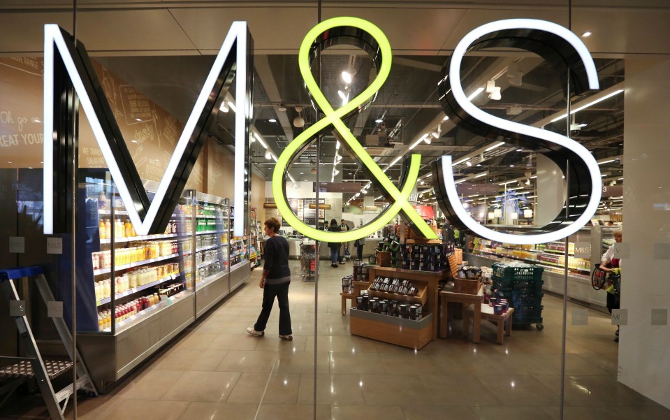 Seasonal staff will be able to get a 20% discount in stores and online