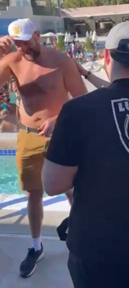 Heavyweight hero Tyson Fury enjoys a day of celebrations