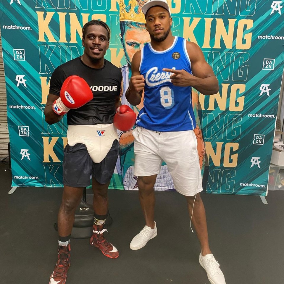 Canelo Alvarez's sparring partner Rashidi Ellis with Anthony Joshua