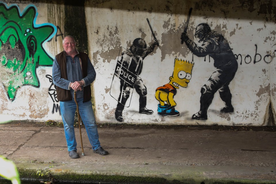 Social media quickly suspected Banksy had honoured the terminally-ill dad arrested for mooning