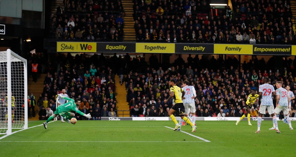 Hornets forward Ismaila Sarr put the hosts 2-0 up after firing low past David De Gea