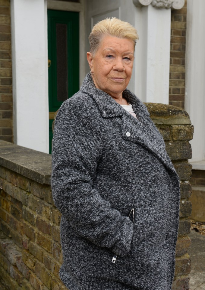  Laila Morse is best known for playing Mo Harris in EastEnders