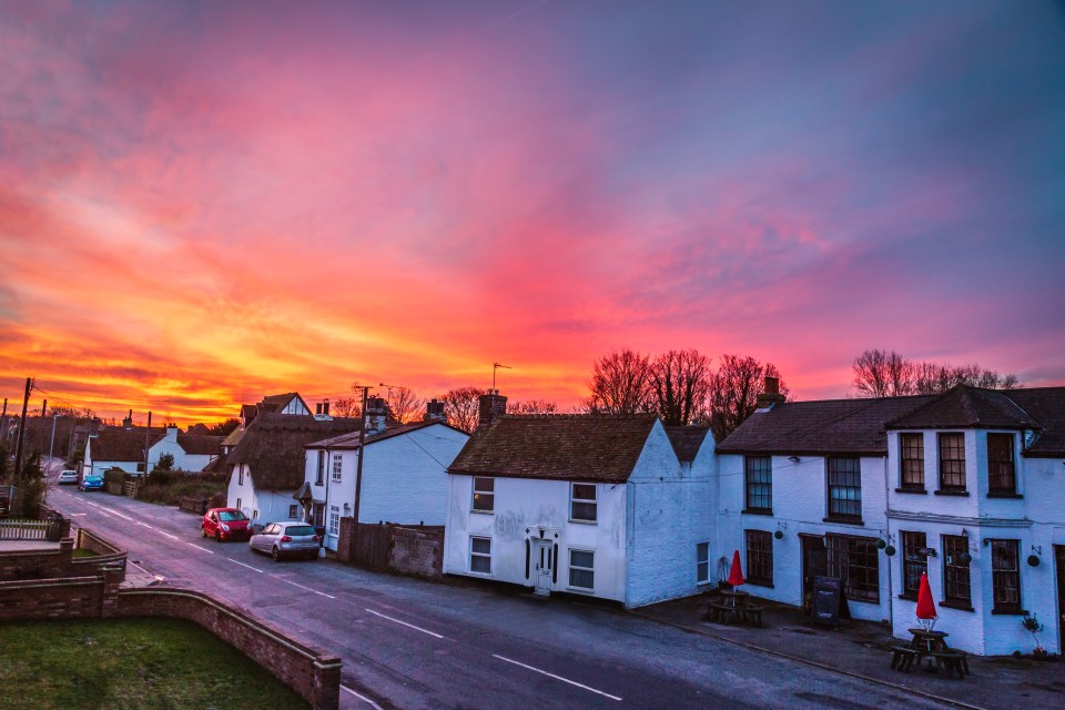 Locals in the village of Monkton, Kent, woke up to a drama sunrise