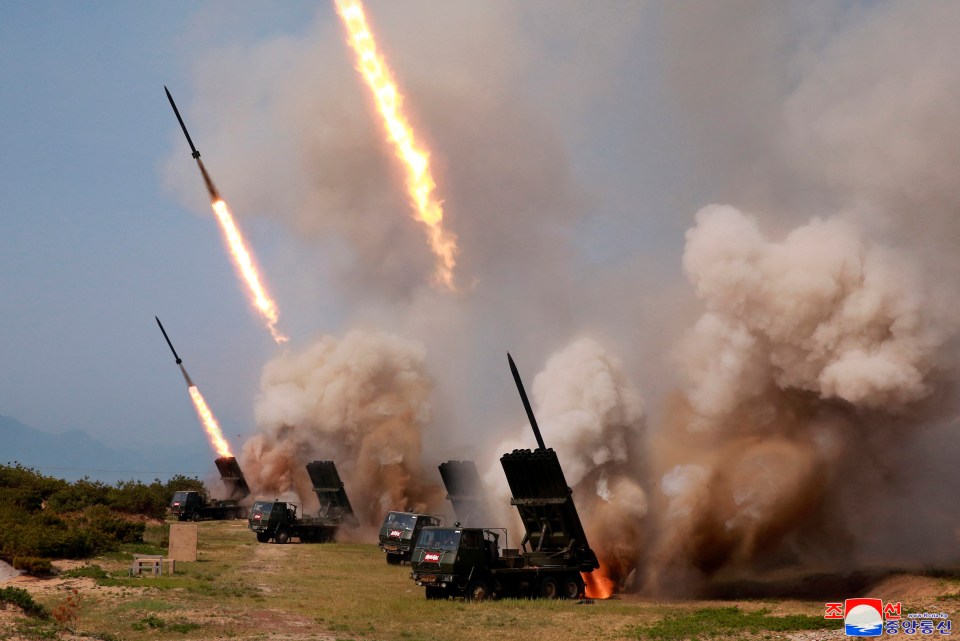 Live-fire drills of long-range multiple rocket launchers and unspecified tactical guided weapons