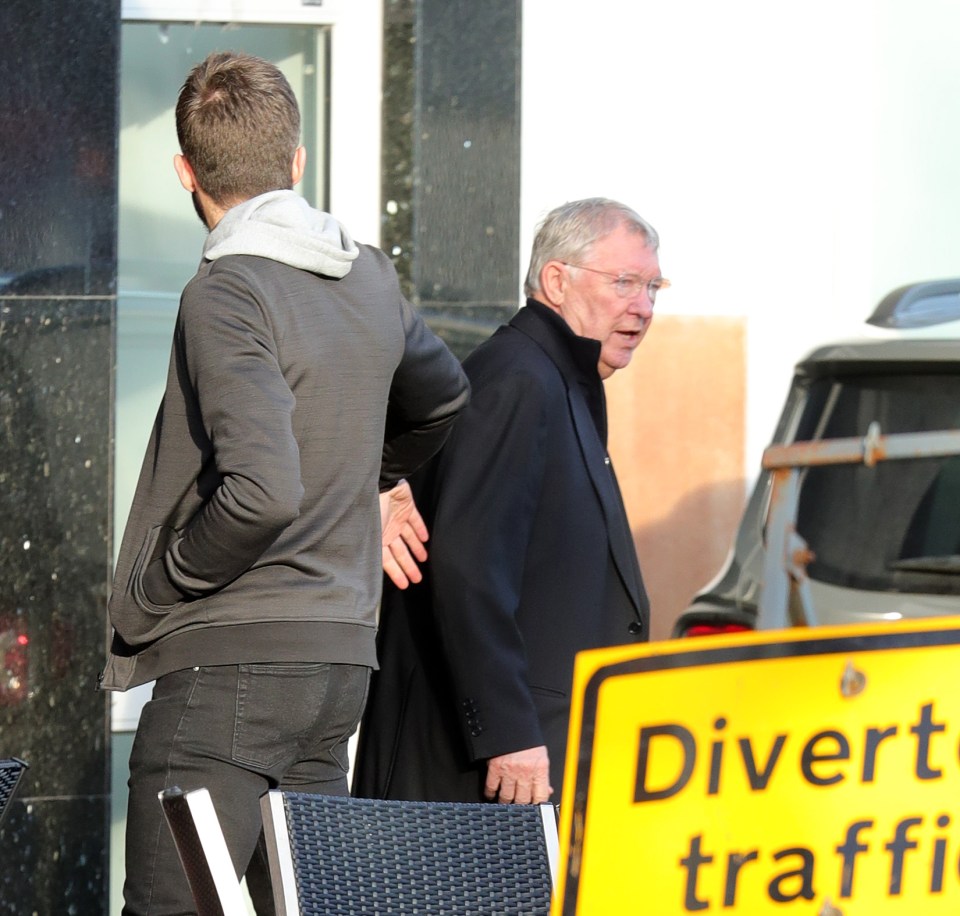 They arrived together but went their separate ways after saying farewell