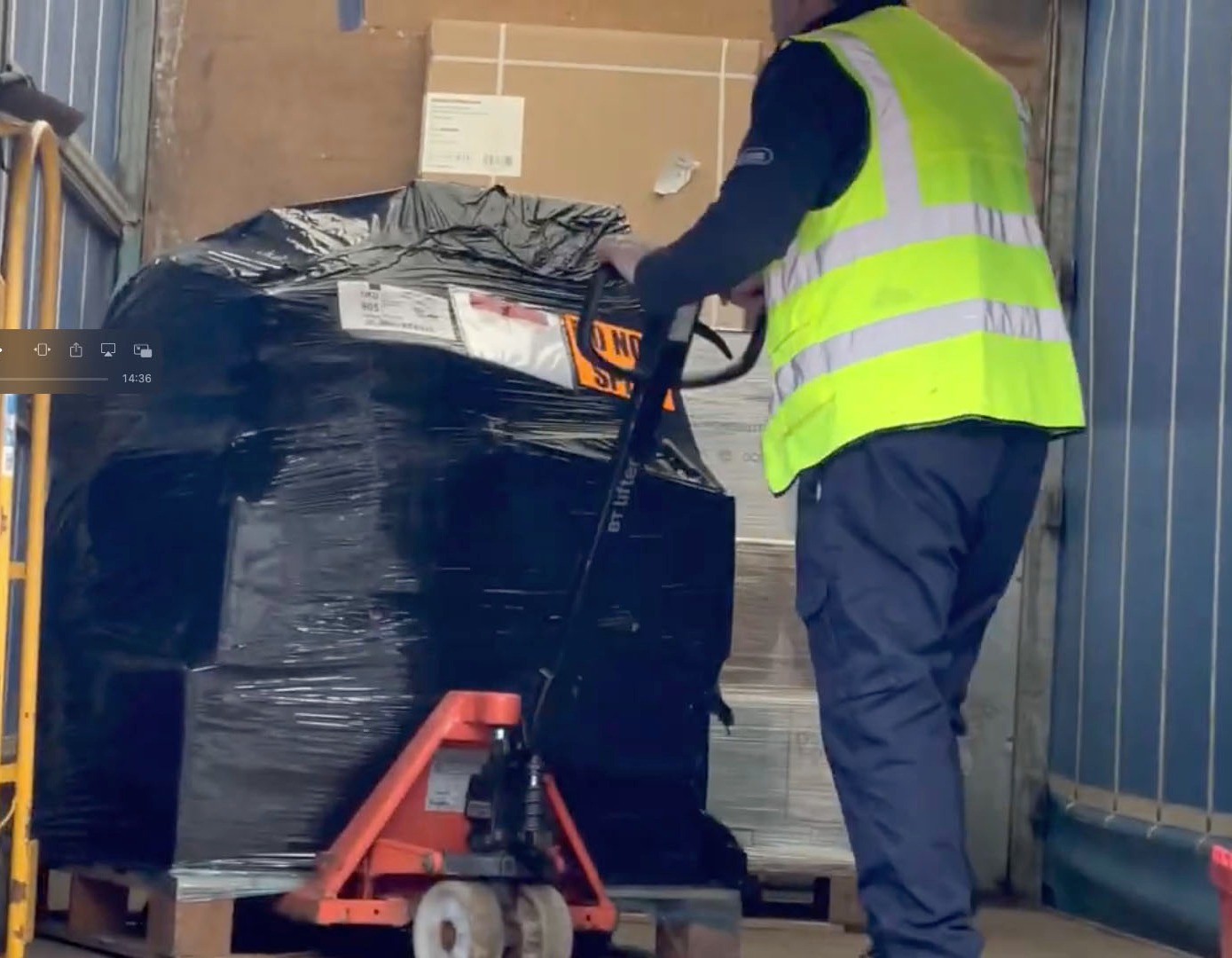 She also showed the pallet being delivered - it was huge!