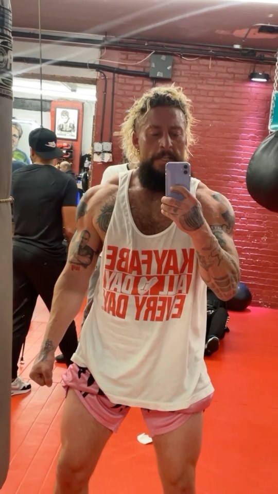 Enzo Amore, now known as nZo, has revealed a new ripped figure