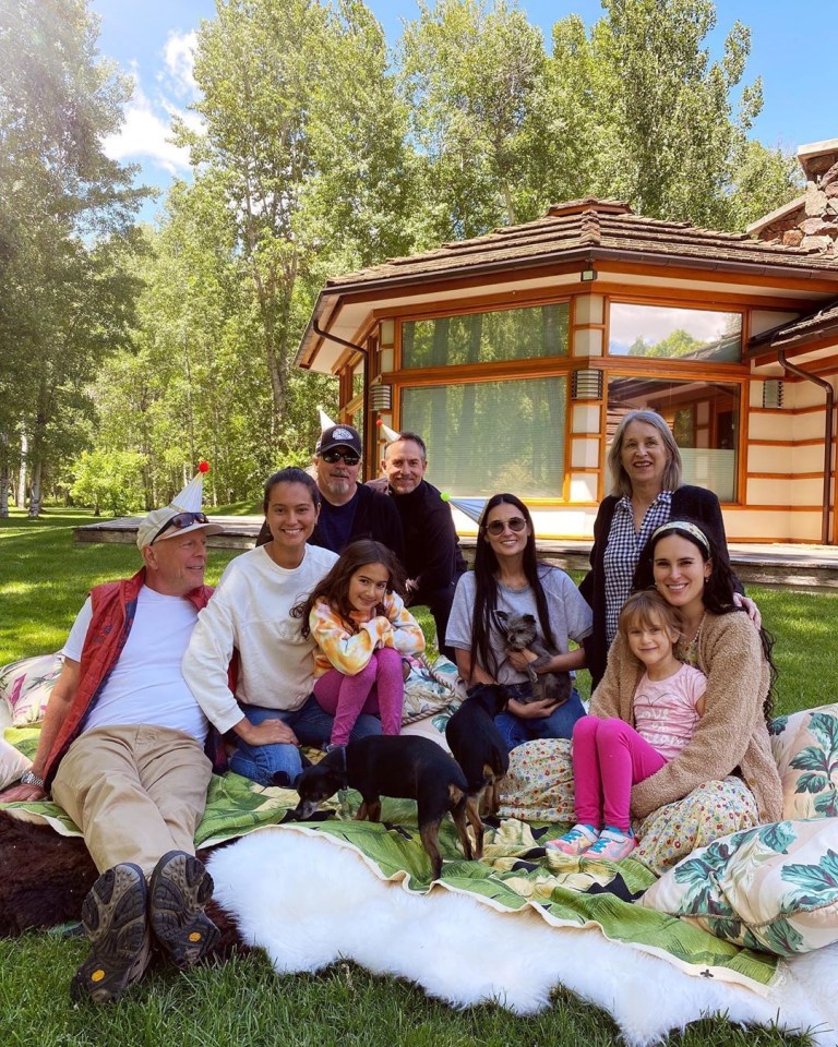 Bruce, Demi and the girls celebrate Emma's birthday with a family hike