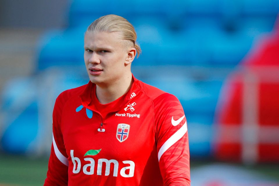 Borussia Dortmund star Erling Haaland is likelier to join Manchester CIty or Paris Saint-Germain