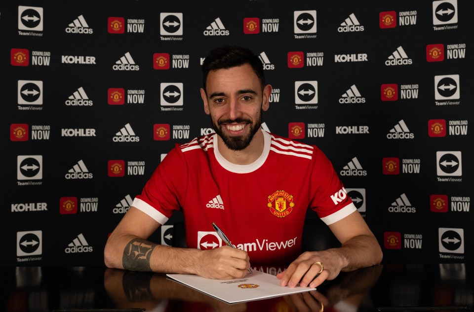 Bruno Fernandes has signed a new long-term deal at Manchester United