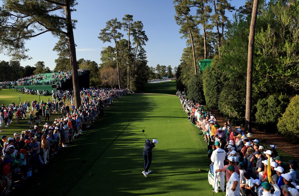 Scheffler teed up on the 18th knowing he was virtually there