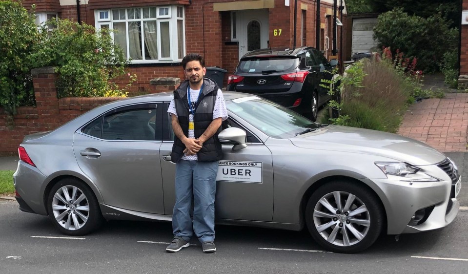 Faraz says taxi drivers are supposed to be allowed to drop off passengers because they are "public transport"