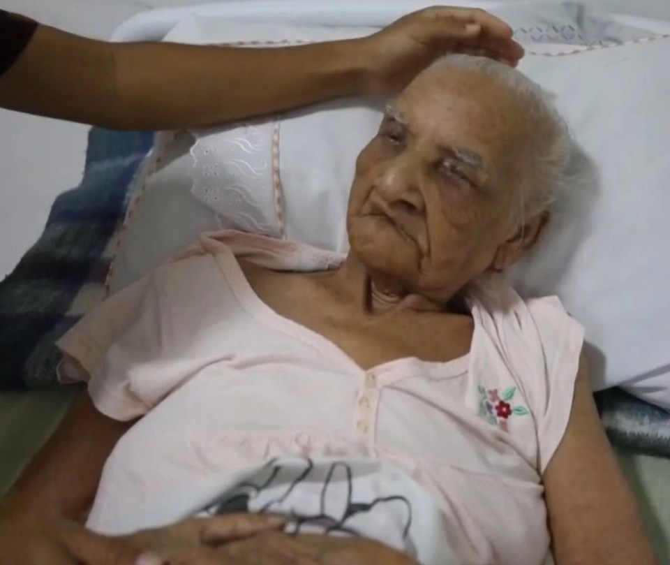 Maria Gomes dos Reis claims she's 121 and apparently has a birth certificate to back it up