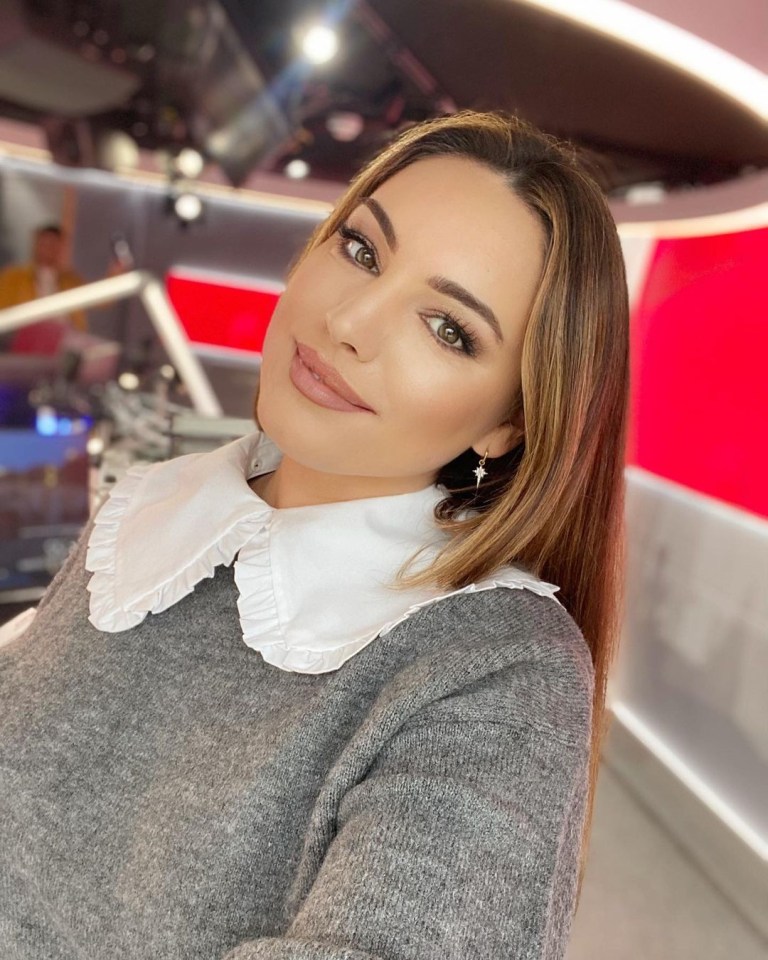 Kelly has given fans a glimpse inside her gorgeous home