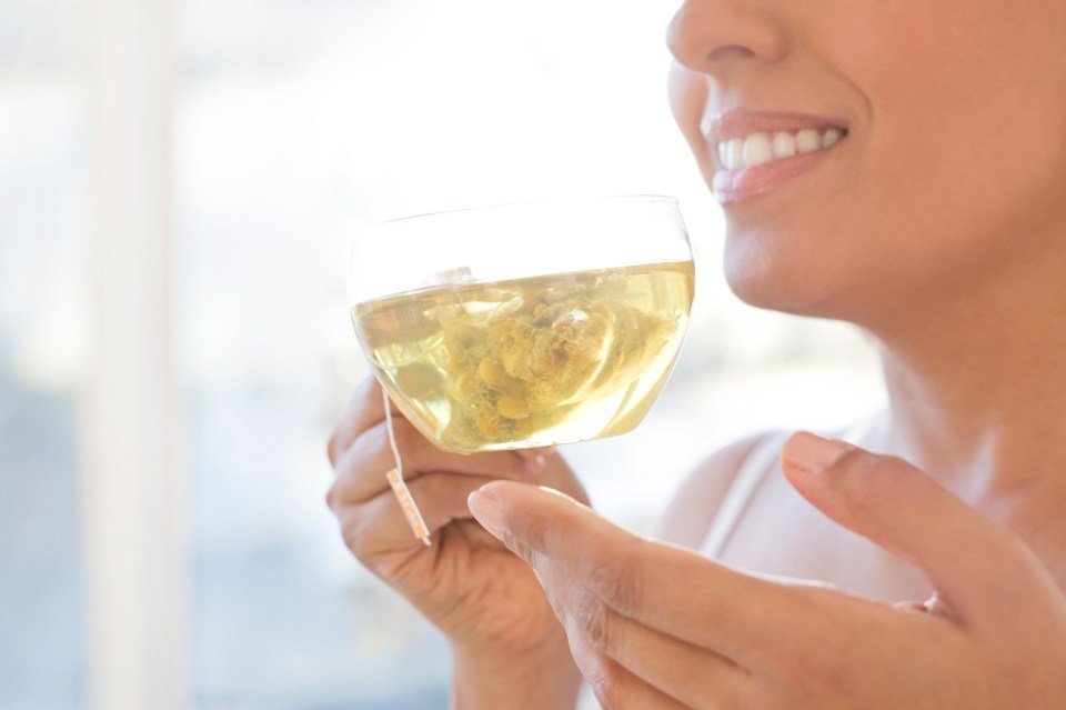 You can drink camomile tea or use the tea bags as a cold compress for your eyes to ease symptoms