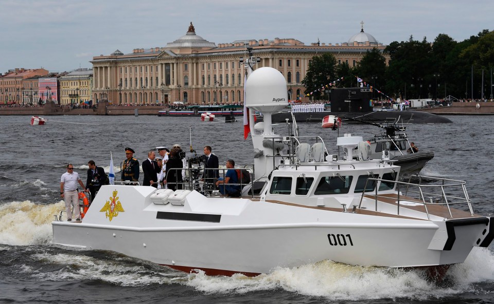 Putin uses the boat to inspect his fleet