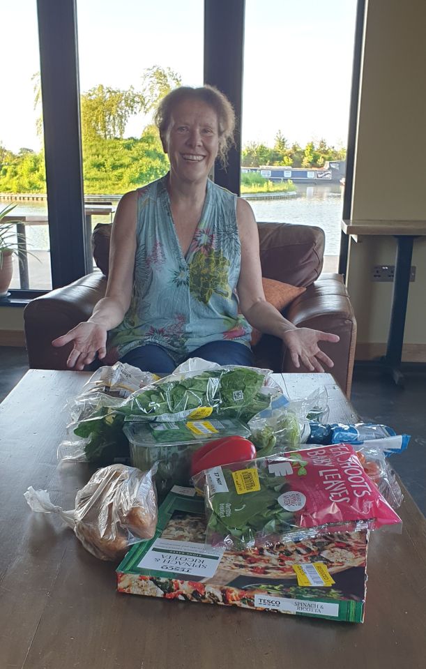 'Freegan' Jill Bennet hasn't paid for food for an entire month