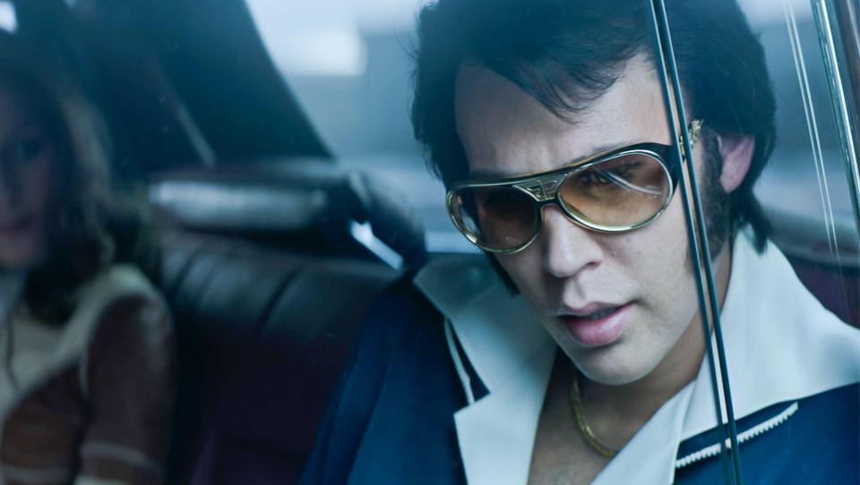 Elvis tells the story of the singer’s rise to achieving global superstardom in his 20s