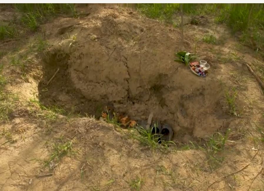 The grave him and his brothers were tossed into