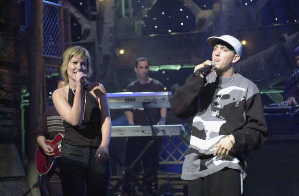 Eminem performing Stan with Dido in 2000