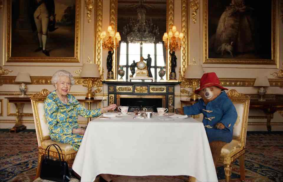 Paddington become synonymous with Her Majesty following a sweet sketch