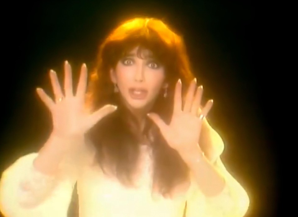 Kate's debut in Wuthering Heights video from 1978
