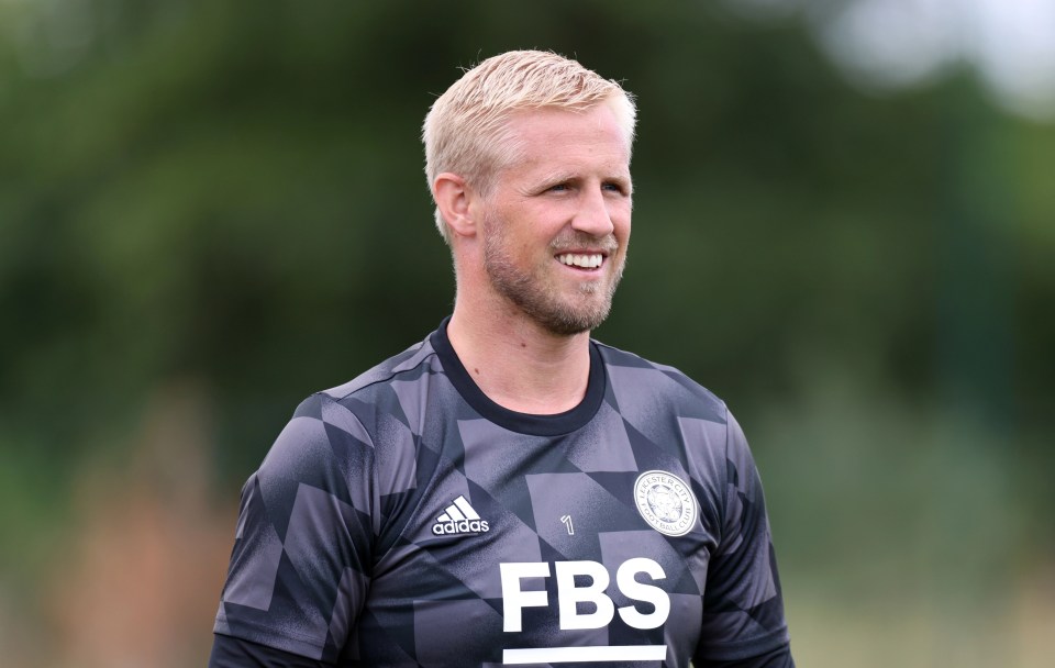 Kasper Schmeichel is reportedly set to leave Leicester