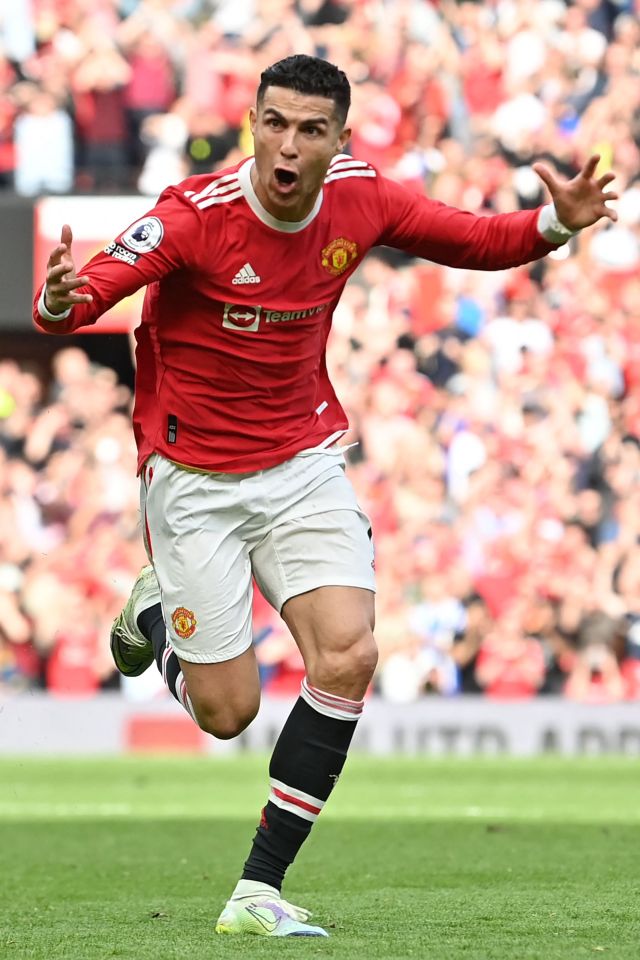 There is one suggestion that Ronaldo had said to play with two up front