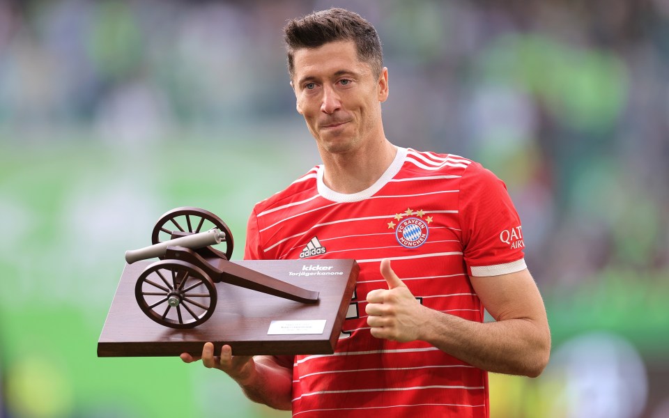 Barcelona have made an offer of £34m for Robert Lewandowski
