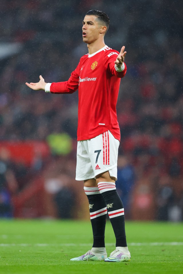 Cristiano Ronaldo would like to leave Old Trafford this summer