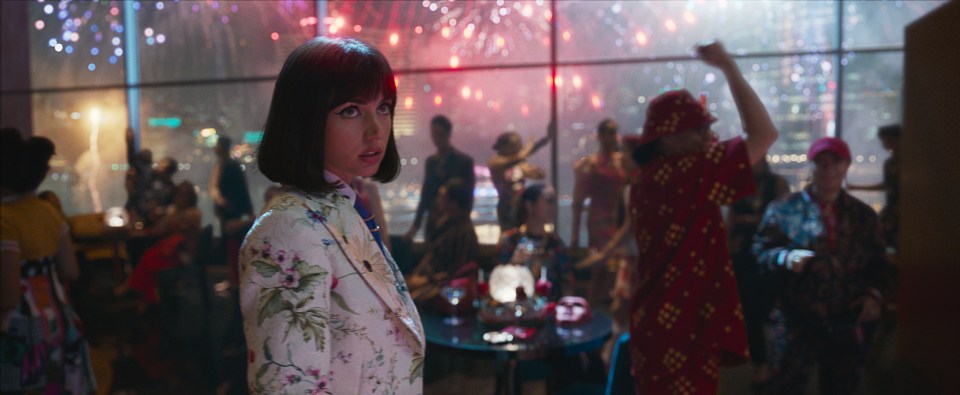 Ana plays CIA operative Dani Miranda who cuts up bad guys and smashes up fast cars while helping out Ryan Gosling’s rogue undercover agent Six