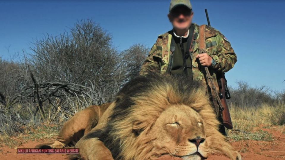 She photographed trophy hunters posing with their kills