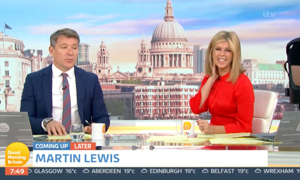 Tom then reversed back into view as the hosts continued to present the show