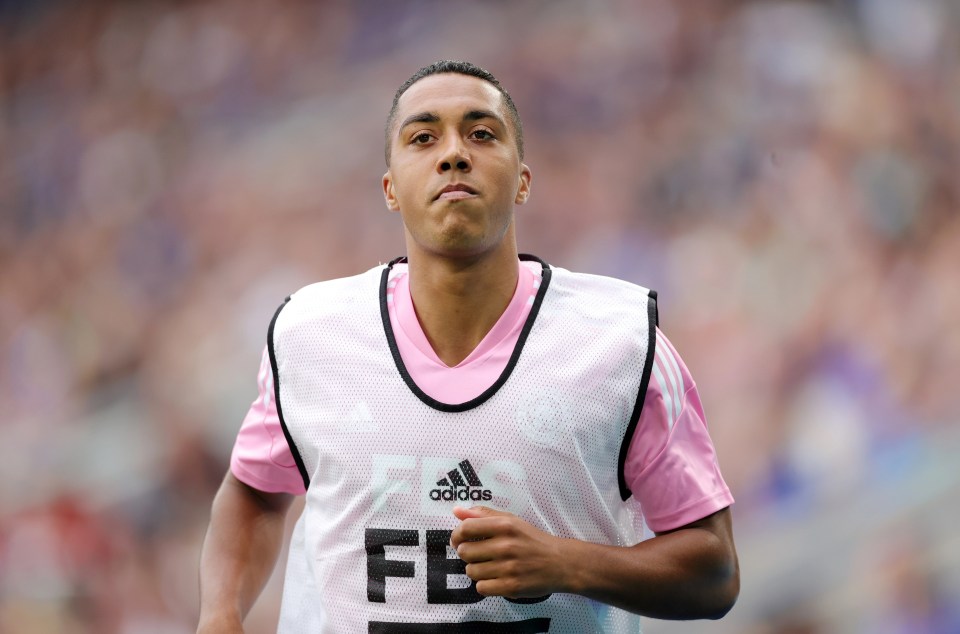 Youri Tielemans could be allowed to leave if the Foxes sign Aouar