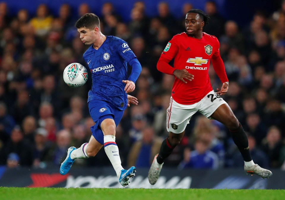 Christian Pulisic playing against Man Utd