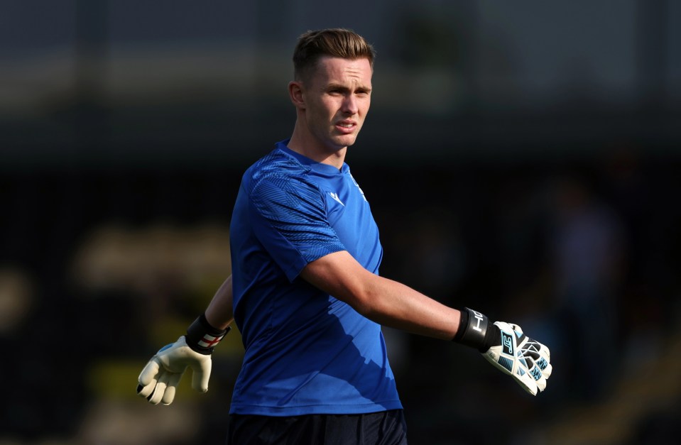 Dean Henderson has joined Nottingham Forest on a season long loan