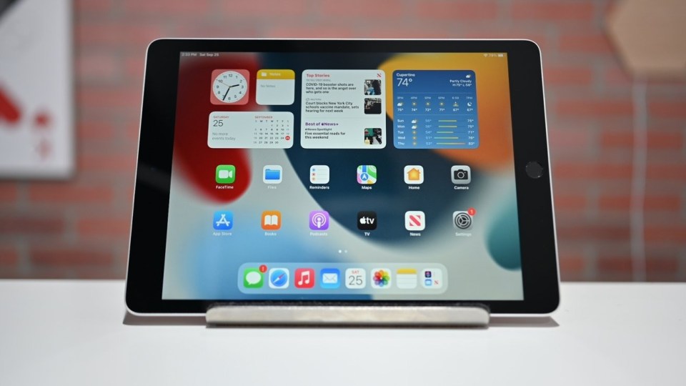 Amazon have amazing tech deals on older Apple models