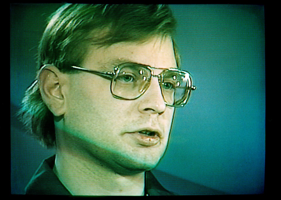 Both were notorious for their aviator-type wide-rimmed glasses