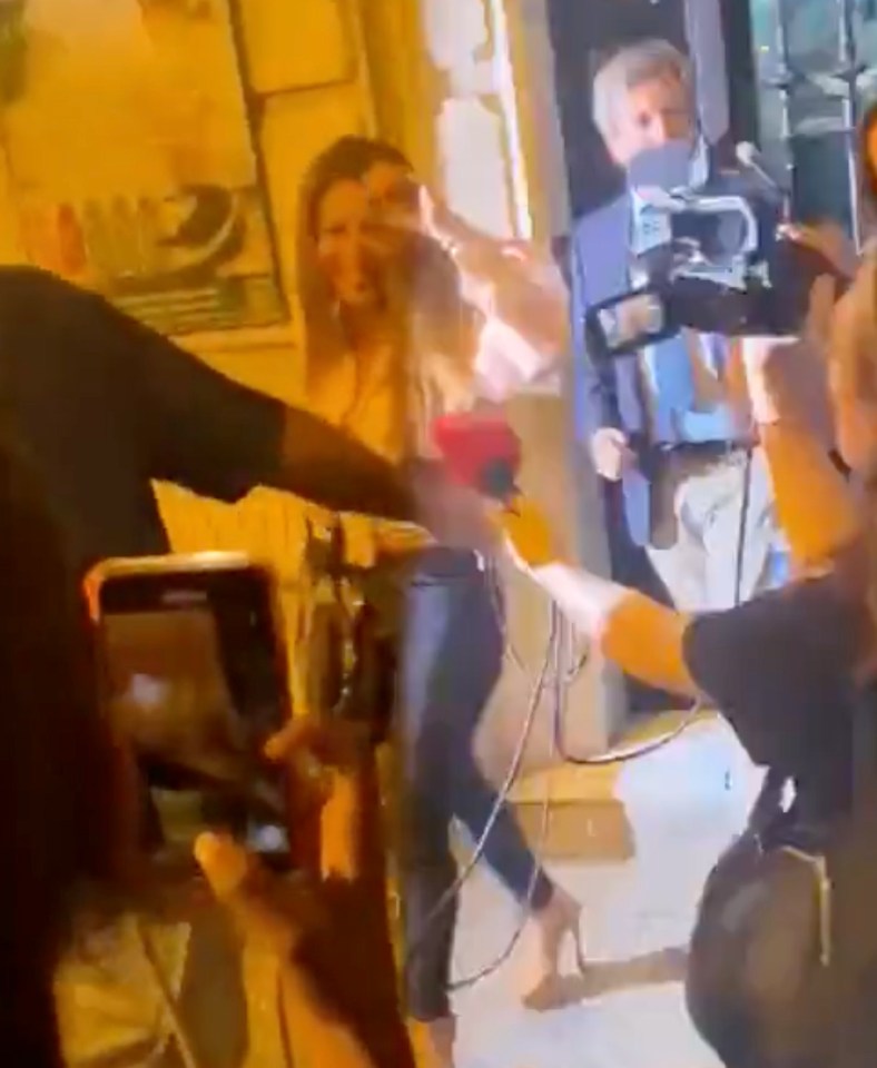 Moments later, Shakira was seen leaving the same building