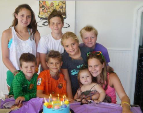 Cruz Beckham has shared a sweet snap taken with his best childhood friends