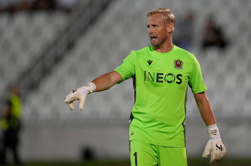 Kasper Schmeichel reportedly turned up to Nice with a very high body fat percentage