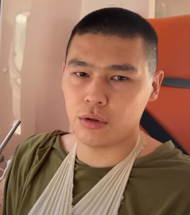Lieutenant Ilya Yun revealed soldiers he commanded shot and blew themselves up
