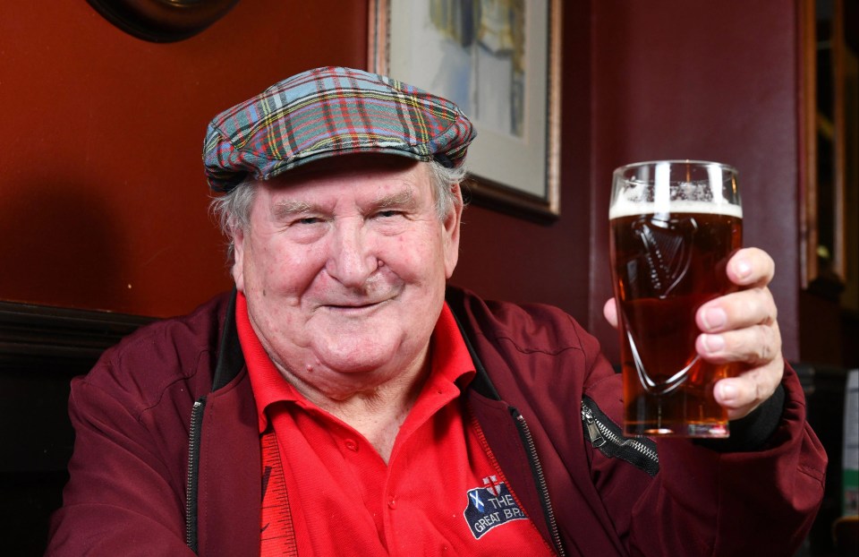A Wetherspoons fan has visited 900 of the pubs - including nine in one day