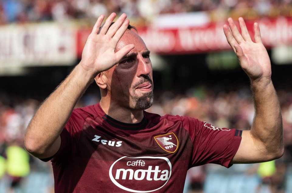Franck Ribery broke down in tears as he waved goodbye to the Salernitana crowd