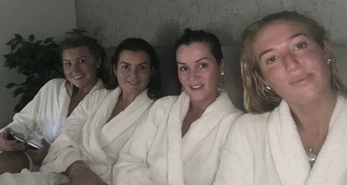 Paris Fury showed off a make-up free selfie from a spa day with friends