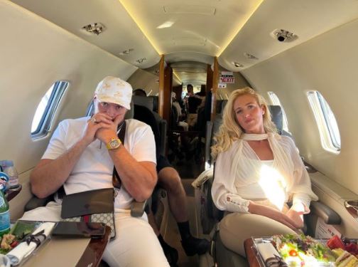 Paris & Tyson Fury take private jet to Cannes