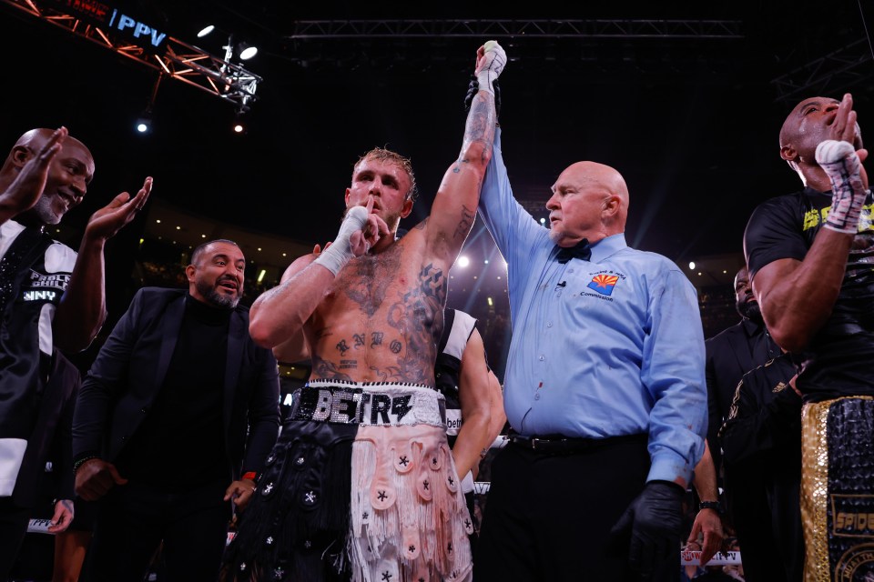 Jake Paul beat Anderson Silva in his last fight