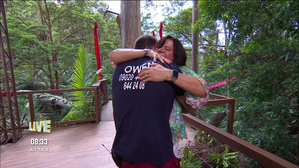 I'm A Celeb fans were left in tears after Owen reunited with his mum tonight